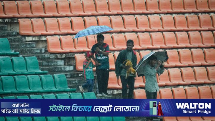 অপেক্ষার মাঝেও আনন্দের নতুন রং