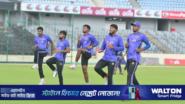 বৃষ্টির শঙ্কা নিয়ে সিরিজের ফয়সালার অপেক্ষা
