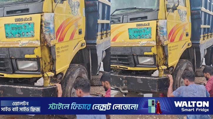 শ্রীপুরে ট্রাকের ধাক্কায় আহত ৫ এসএসসি পরীক্ষার্থী
