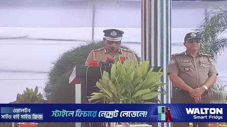মাদক সেবনে জড়িত পুলিশ সদস্যদের ছাড় নয়: আইজিপি