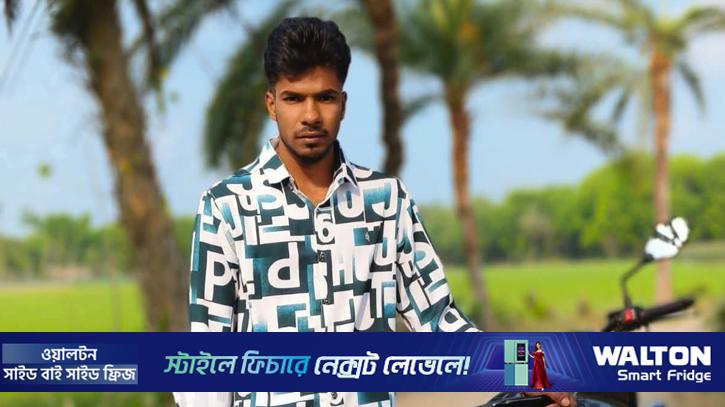 দুই মোটরসাইকেলের মুখোমুখি সংঘর্ষে প্রাণ গেল তরুণের