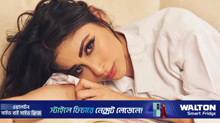 মৌনির সংসার ভাঙার গুঞ্জন