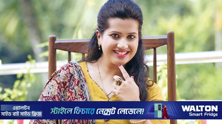 ‘গায়িকা-নায়িকাদের শো পিস না বানিয়ে ত্যাগীদের মূল্যায়ন, বিএনপিকে লাল সালাম’