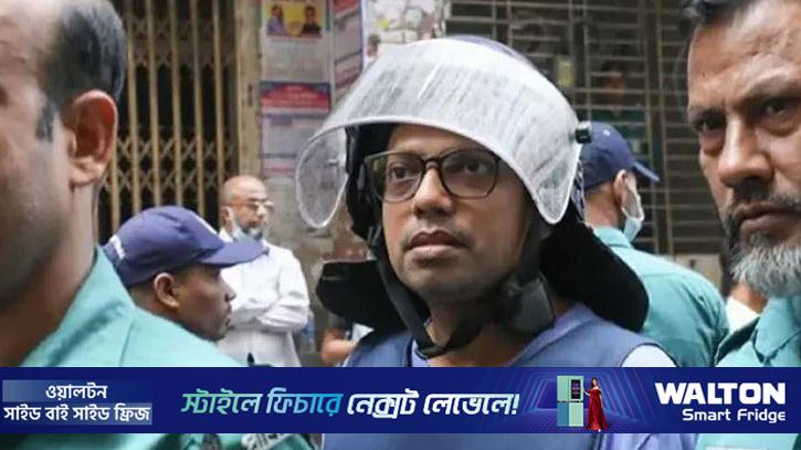 প্রিয়জনভ্যান দুর্ঘটনায় আহত পলক