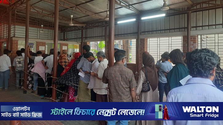 প্রাণীর আক্রমণে আহত, হাসপাতালে প্রতিদিন হাজারো মানুষ