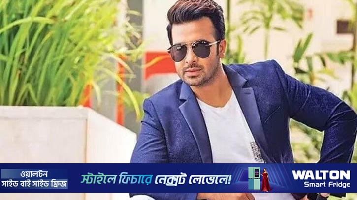 শুটিংকর্মীসহ সব শ্রেণি-পেশার মানুষকে শাকিব খানের শ্রদ্ধা