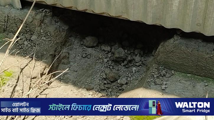 ‘জ্ঞান ফিরলে দেখি, তারা আমাকে ধর্ষণ করছে’, কলেজছাত্রীর বর্ণনা