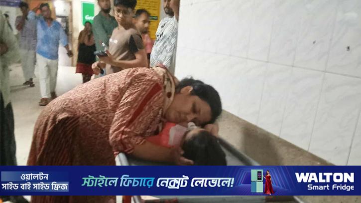ললিপপ কিনে নানির হাত ধরে ঘরে ফেরা হলো না ছোট্ট তাকওয়ার