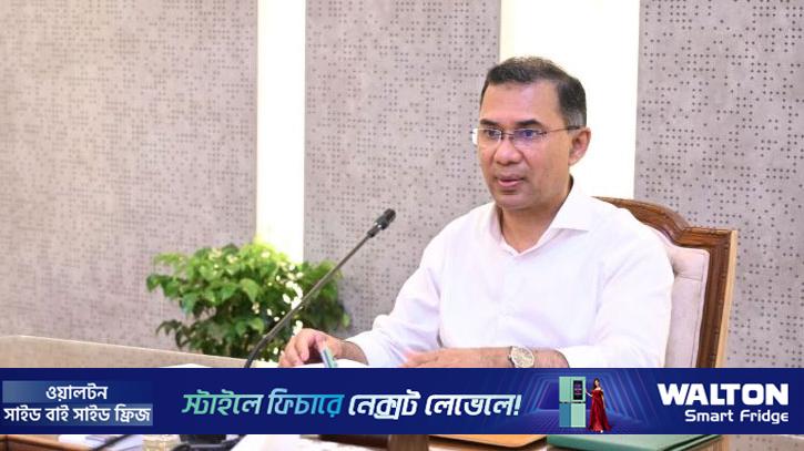 প্রধানমন্ত্রীর সঙ্গে বিদ্যুৎ ও জ্বালানি মন্ত্রী-প্রতিমন্ত্রীর সাক্ষাৎ