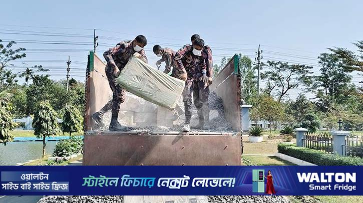 পাথরের নিচ থেকে ভারতীয় কসমেটিকস ও ওষুধ জব্দ