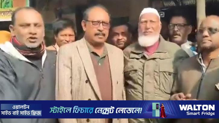 পঞ্চগড়ে ভোটে জিতে আওয়ামী লীগের অফিস খুলে দিলেন বিএনপি নেতা