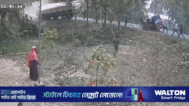 গোপালগঞ্জে মোটরসাইকেলে ট্রাকের ধাক্কায় দুই বন্ধু নিহত