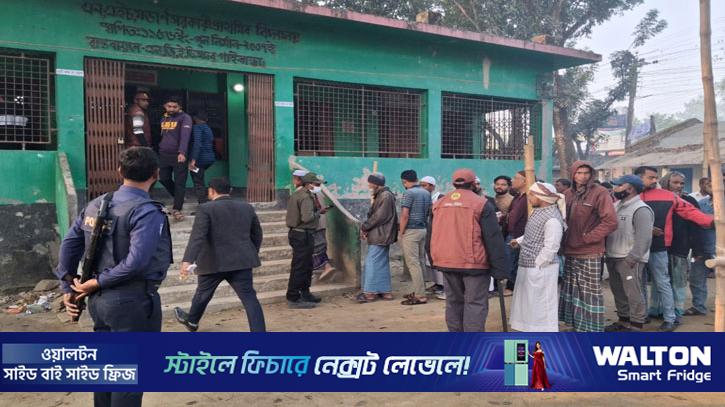 ভোট দিয়ে বাড়ি ফেরা হলো না বাশেদ আলীর