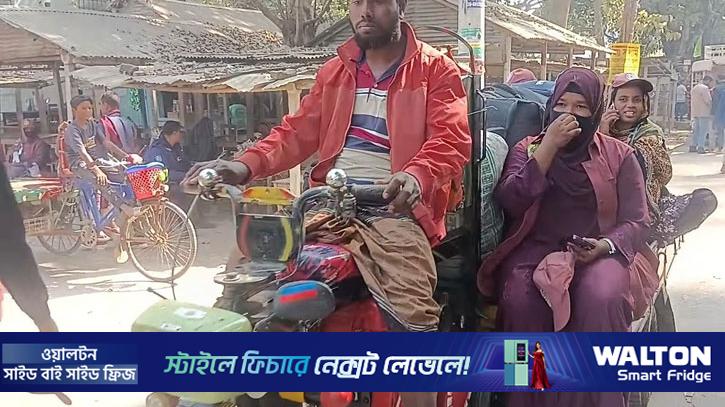 মেহেরপুরের ২টি আসনে যাচ্ছে নির্বাচনি সামগ্রী