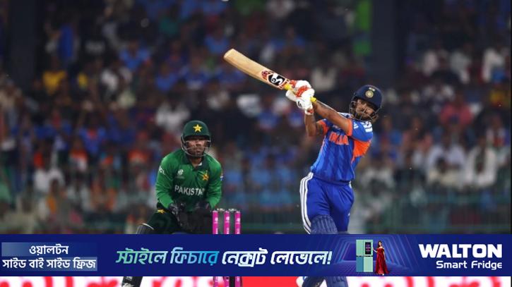 পাওয়ার প্লে’তে ভালো অবস্থানে ভারত