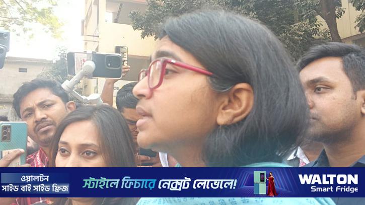 পোলিং এজেন্টকে কেন্দ্রে ঢুকতে না দেওয়ার অভিযোগ তাসনিম জারার