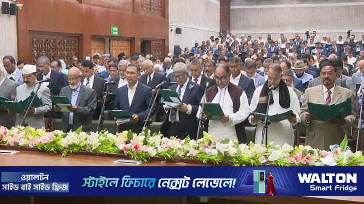 নতুন মন্ত্রিসভায় ডাক পেলেন যারা