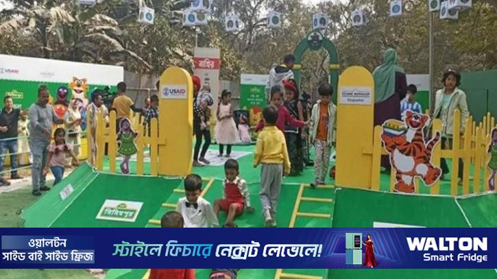 বইমেলার দ্বিতীয় দিনে ‘শিশুপ্রহর’, খুলছে ১১টায়