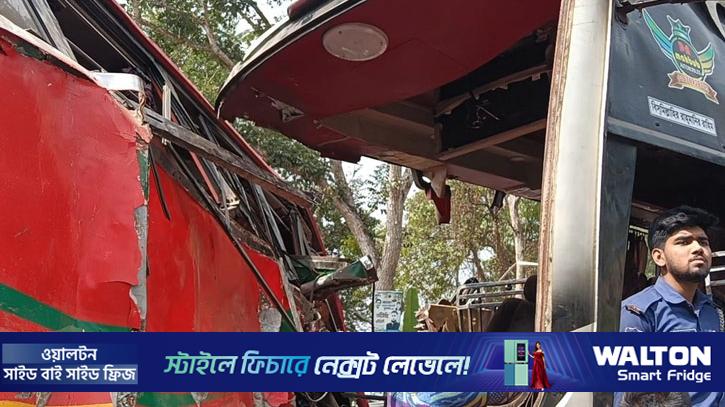 ঢাকা-বরিশাল মহাসড়কে দুই বাসের সংঘর্ষে নিহত ২, আহত ২০