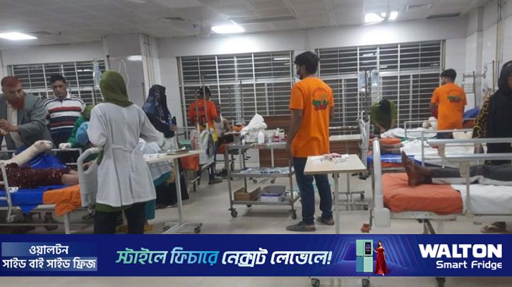 টঙ্গীতে বিএনপি অফিসের সামনে রাখা গ্যাস বেলুন বিস্ফোরণ, দগ্ধ ২১