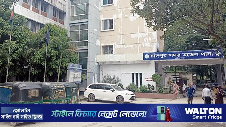 নিজ দলের ৫ কর্মীকে পুলিশের হাতে তুলে দিলেন নবনির্বাচিত এমপি