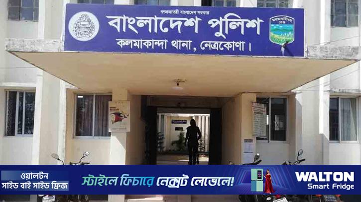 চোরাকারবারিদের হামলায় ডিবির ৬ সদস্য আহত