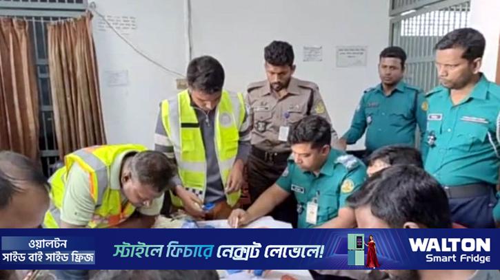 খুলনায় যাত্রীবাহী বাস থেকে ২৮ হাজার পিস ইয়াবা উদ্ধার, আটক ১