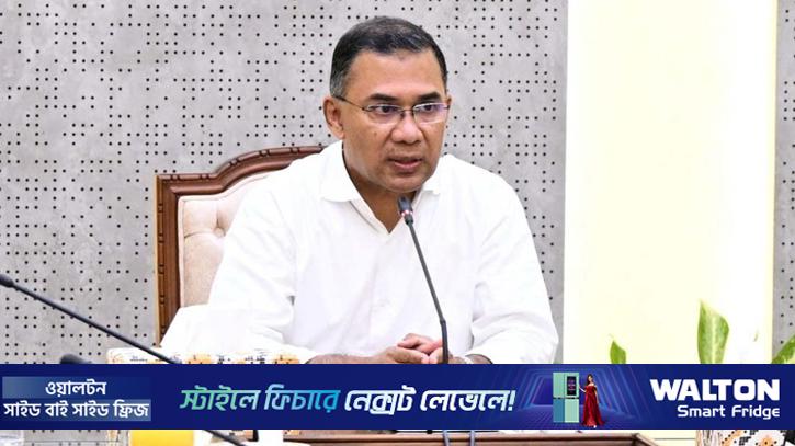 ইশতেহার বাস্তবায়নে সচিবদের সহযোগিতা চাইলেন প্রধানমন্ত্রী