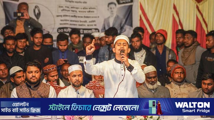 এক মাঘে শীত যায় না: সারজিস 