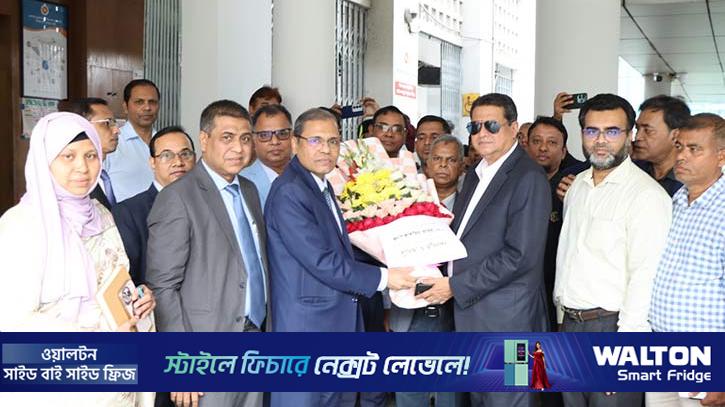 জনগণের প্রত্যাশা পূরণে কাজ করার আহ্বান গৃহায়ন ও গণপূর্ত মন্ত্রী ও প্রতিমন্ত্রীর