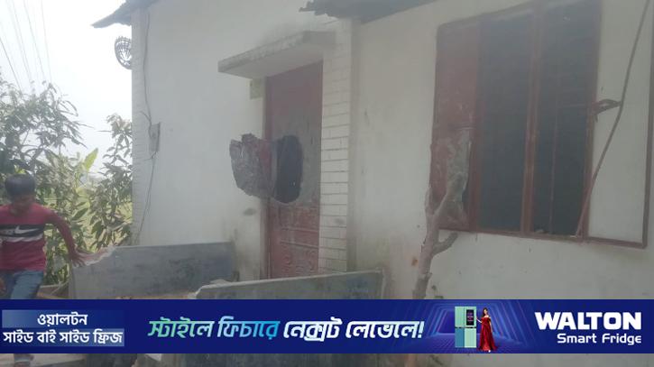 গোপালগঞ্জে আধিপত্য বিস্তার নিয়ে দুপক্ষের সংঘর্ষে নিহত ১