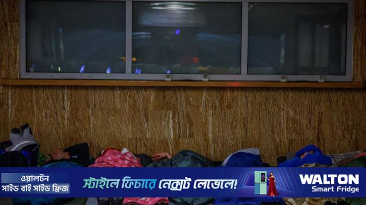 ইউক্রেনের বিদ্যুৎ কেন্দ্রগুলোতে রাশিয়ার ৪ শতাধিক ড্রোন হামলা