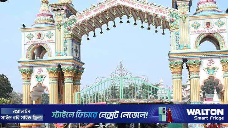 মেলার অনুমতি মেলেনি, গেট তালাবদ্ধ রেখে কালী পূজা