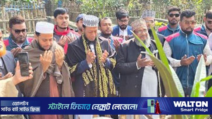 জুলাই শহীদদের কবর জিয়ারত করে আমির হামজার নির্বাচনি প্রচার শুরু 