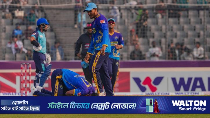 শরিফুল-মাহেদীর বোলিং তাণ্ডবে ১২৬ রানে অলআউট নোয়াখালী