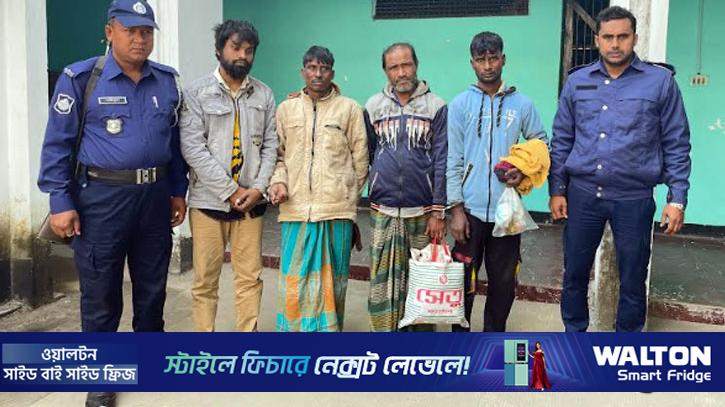 ‘ধর্ষণ গুজব’ ছড়ানো ধামরাইয়ের সেই ছিনতাইকাণ্ডে গ্রেপ্তার ৪