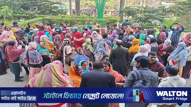 বেতন সংকটে নগর স্বাস্থ্যসেবা প্রকল্প, সিটি করপোরেশন ঘেরাও