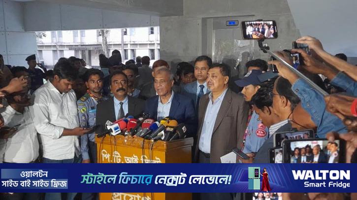 নির্বাচনের কাজে আ. লীগের দোসর বলতে কিছু নেই: স্বরাষ্ট্র উপদেষ্টা