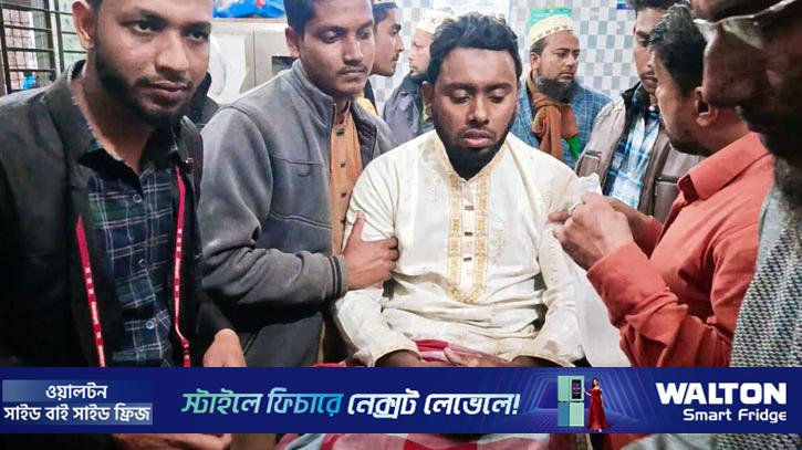 নারী সদস্যদের ধাওয়া, বাধা দেওয়ায় জামায়াত নেতার পা ভাঙল বিএনপি কর্মী