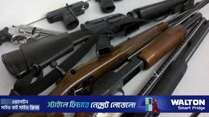 কুষ্টিয়ায় লুট হওয়া এখনো ১৭টি অস্ত্রের সন্ধান মেলেনি, শঙ্কায় প্রার্থীরা