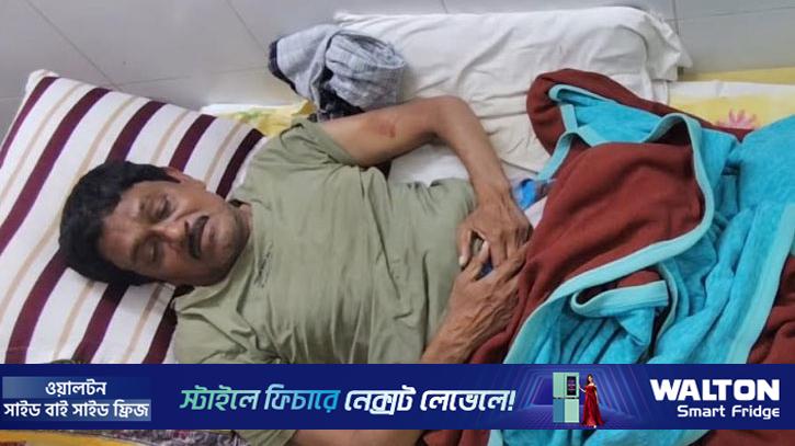 চাঁদা না পেয়ে সাবেক ইউপি সদস্যকে কুপিয়ে জখম