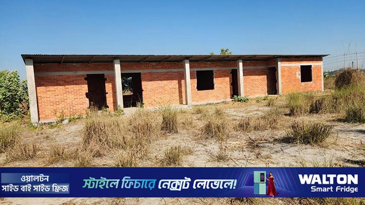 ৩০০ কোটি টাকার তাঁতপল্লী এখন বিরান ভূমি