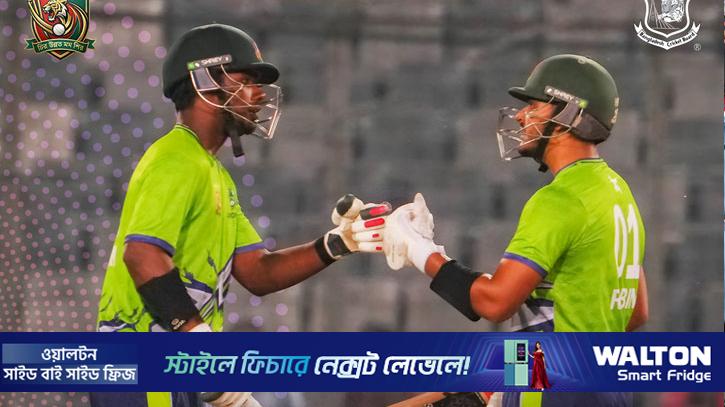 রিশাদ-তানজিম-শরিফুলের তোপে ১৪৩ রানে অলআউট দুরন্ত