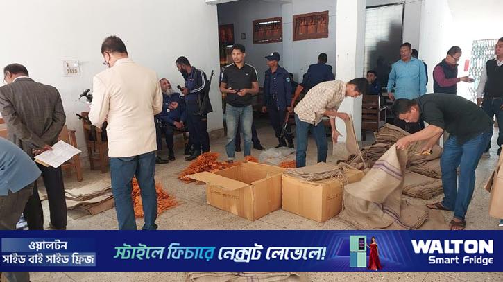 রাঙামাটির ২০ কেন্দ্রে ভোটের সরঞ্জাম যাবে হেলিকপ্টারে