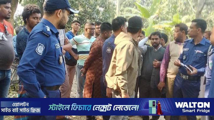 তালায় ‘ডিবি’ পরিচয়ে ২ কোটি ১০ লাখ টাকা লুটের অভিযোগ