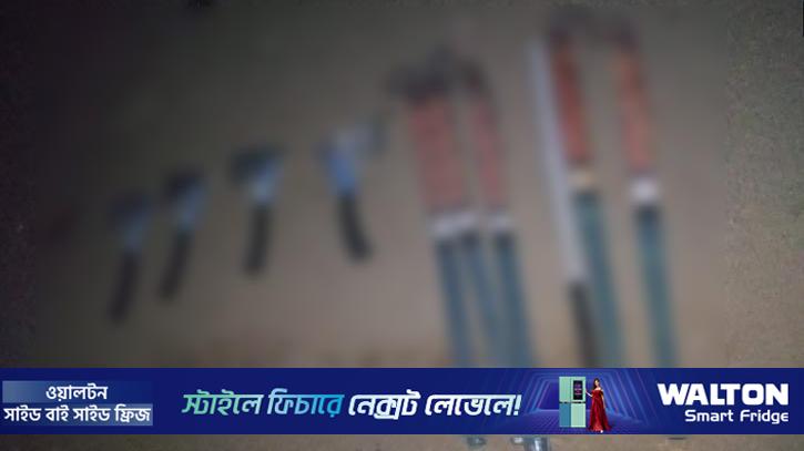 টাঙ্গাইলে স্বতন্ত্র প্রার্থীর গাড়িবহর থেকে অস্ত্র উদ্ধার, গ্রেপ্তার ৩