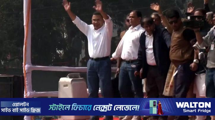 পলোগ্রাউন্ডের সমাবেশস্থলে পৌঁছেছেন তারেক রহমান