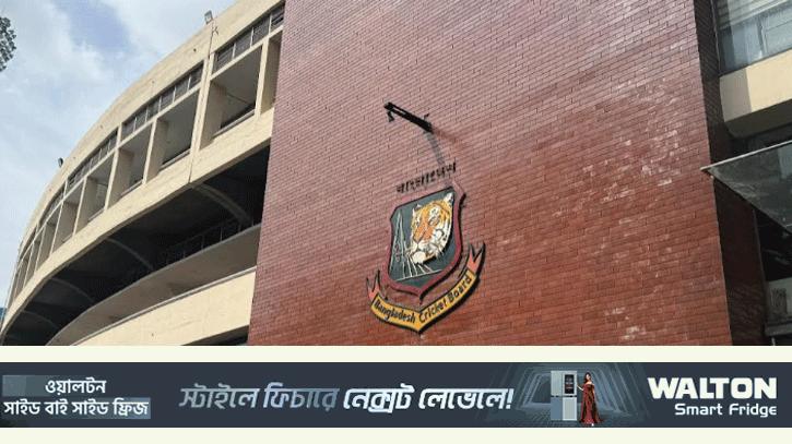 ম্যাচ বর্জন ক্রিকেটারদের, বোর্ড থেকে সাড়া মেলেনি 