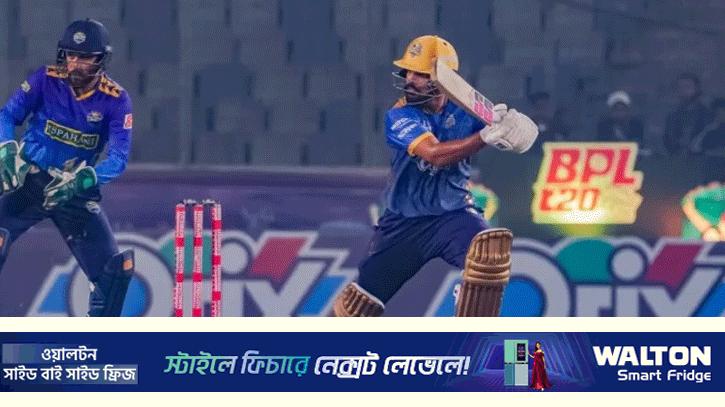 ‘অসম্মানজনক’ যে আচরণে সব ওলটপালট হয়েছিল সাইফের