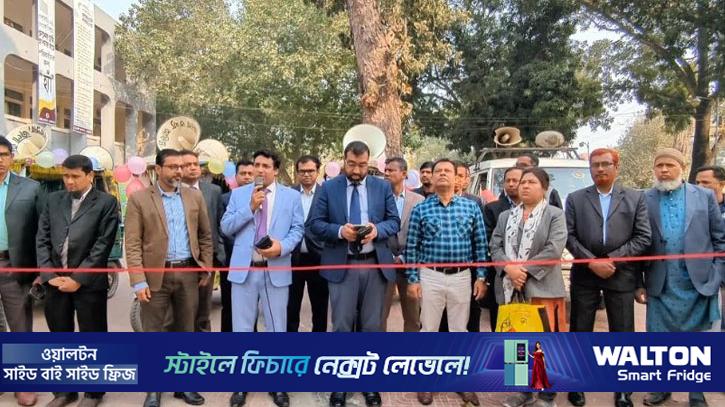 মেহেরপুরে ‘ভোটের রিকশা’ চলা শুরু